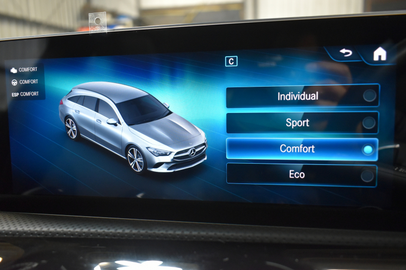 メルセデスベンツ CLAクラス CLA250 4MｼｭｰﾃｨﾝｸﾞB  AMGﾗｲﾝ AMGﾚｻﾞｰｴｸｽｸﾙｰｼﾌﾞ ｱﾄﾞﾊﾞﾝｽﾄﾞ RSP 1ｵｰﾅｰ ﾊﾟﾉﾗﾏｻﾝﾙｰﾌ ﾋｰﾀｰ黒灰革 ACC Lﾁｪﾝｼﾞ AMGｴｱﾛ18AW ｷｰGO HUD 対話式ﾅﾋﾞ 360ｶﾒﾗ 2年保証
