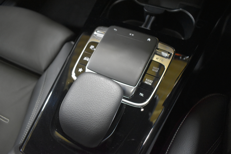 メルセデスベンツ CLAクラス CLA250 4MｼｭｰﾃｨﾝｸﾞB  AMGﾗｲﾝ AMGﾚｻﾞｰｴｸｽｸﾙｰｼﾌﾞ ｱﾄﾞﾊﾞﾝｽﾄﾞ RSP 1ｵｰﾅｰ ﾊﾟﾉﾗﾏｻﾝﾙｰﾌ ﾋｰﾀｰ黒灰革 ACC Lﾁｪﾝｼﾞ AMGｴｱﾛ18AW ｷｰGO HUD 対話式ﾅﾋﾞ 360ｶﾒﾗ 2年保証