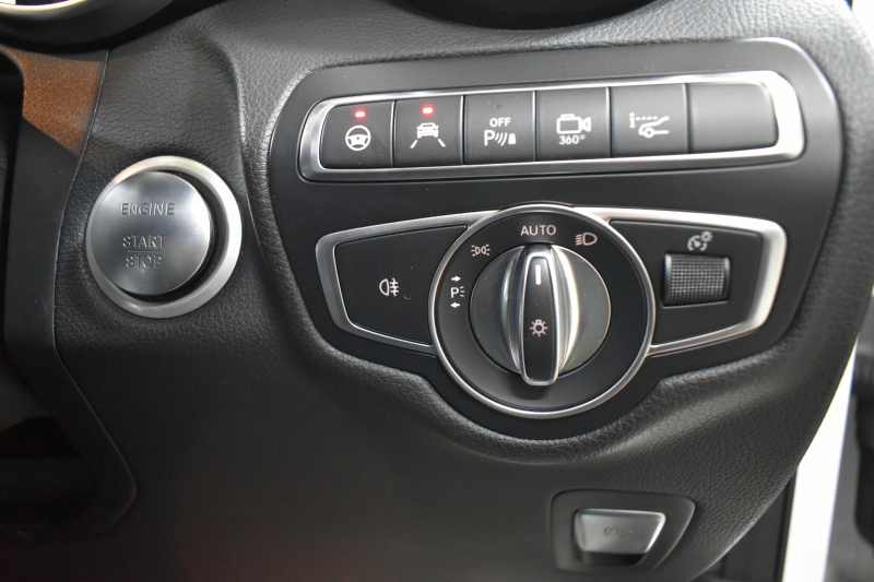 メルセデスベンツ GLCクーペ GLC250 4MATIC ｸｰﾍﾟ ｽﾎﾟｰﾂ 本革仕様 ﾚｰﾀﾞｰｾｰﾌﾃｨP ｻﾝﾙｰﾌ 革 ﾌﾞﾙﾒｽﾀｰｻｳﾝﾄﾞ AMGｴｱﾛ19AW ｻｲﾄﾞﾗﾝﾆﾝｸﾞﾎﾞｰﾄﾞ ﾍｯﾄﾞｱｯﾌﾟD ｴｱﾊﾞﾗﾝｽP ﾌｯﾄｹﾞｰﾄ ﾃﾞｨｽﾄﾛ ﾌﾞﾗｲﾝﾄﾞS ﾚｰﾝｷｰﾌﾟ ﾅﾋﾞTV 360ｶﾒﾗ ｷｰﾚｽｺﾞｰ 2年保証