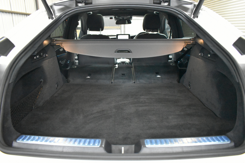 メルセデスベンツ GLCクーペ GLC250 4MATIC ｸｰﾍﾟ ｽﾎﾟｰﾂ 本革仕様 ﾚｰﾀﾞｰｾｰﾌﾃｨP ｻﾝﾙｰﾌ 革 ﾌﾞﾙﾒｽﾀｰｻｳﾝﾄﾞ AMGｴｱﾛ19AW ｻｲﾄﾞﾗﾝﾆﾝｸﾞﾎﾞｰﾄﾞ ﾍｯﾄﾞｱｯﾌﾟD ｴｱﾊﾞﾗﾝｽP ﾌｯﾄｹﾞｰﾄ ﾃﾞｨｽﾄﾛ ﾌﾞﾗｲﾝﾄﾞS ﾚｰﾝｷｰﾌﾟ ﾅﾋﾞTV 360ｶﾒﾗ ｷｰﾚｽｺﾞｰ 2年保証