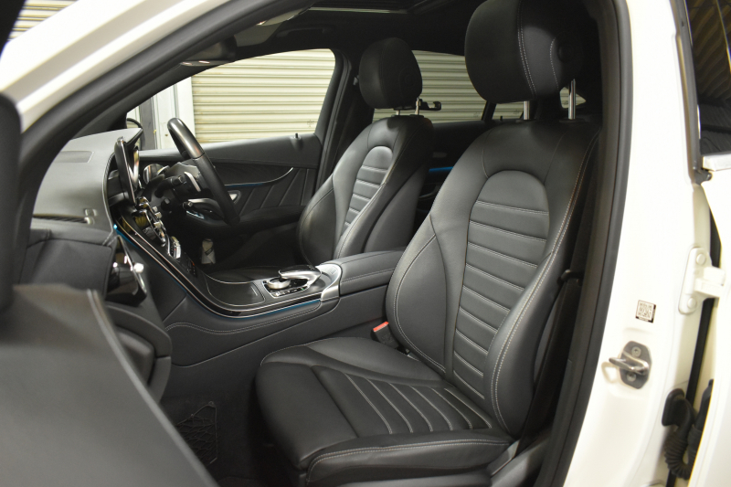 メルセデスベンツ GLCクーペ GLC250 4MATIC ｸｰﾍﾟ ｽﾎﾟｰﾂ 本革仕様 ﾚｰﾀﾞｰｾｰﾌﾃｨP ｻﾝﾙｰﾌ 革 ﾌﾞﾙﾒｽﾀｰｻｳﾝﾄﾞ AMGｴｱﾛ19AW ｻｲﾄﾞﾗﾝﾆﾝｸﾞﾎﾞｰﾄﾞ ﾍｯﾄﾞｱｯﾌﾟD ｴｱﾊﾞﾗﾝｽP ﾌｯﾄｹﾞｰﾄ ﾃﾞｨｽﾄﾛ ﾌﾞﾗｲﾝﾄﾞS ﾚｰﾝｷｰﾌﾟ ﾅﾋﾞTV 360ｶﾒﾗ ｷｰﾚｽｺﾞｰ 2年保証