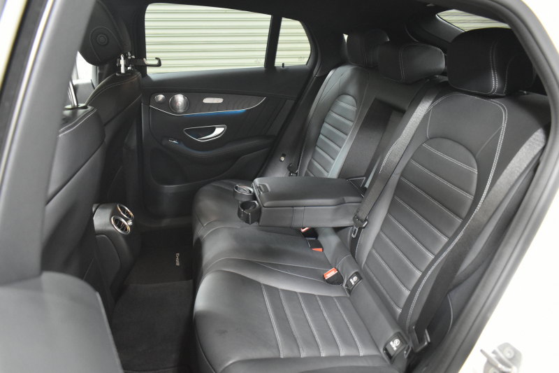 メルセデスベンツ GLCクーペ GLC250 4MATIC ｸｰﾍﾟ ｽﾎﾟｰﾂ 本革仕様 ﾚｰﾀﾞｰｾｰﾌﾃｨP ｻﾝﾙｰﾌ 革 ﾌﾞﾙﾒｽﾀｰｻｳﾝﾄﾞ AMGｴｱﾛ19AW ｻｲﾄﾞﾗﾝﾆﾝｸﾞﾎﾞｰﾄﾞ ﾍｯﾄﾞｱｯﾌﾟD ｴｱﾊﾞﾗﾝｽP ﾌｯﾄｹﾞｰﾄ ﾃﾞｨｽﾄﾛ ﾌﾞﾗｲﾝﾄﾞS ﾚｰﾝｷｰﾌﾟ ﾅﾋﾞTV 360ｶﾒﾗ ｷｰﾚｽｺﾞｰ 2年保証