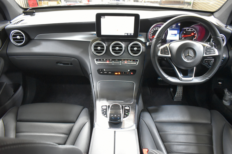 AMG GLC GLC43 4MATIC ﾚｻﾞｰｴｸｽｸﾙｰｼﾌﾞP ﾚｰﾀﾞｰｾｰﾌﾃｨP ﾊﾟﾉﾗﾏｻﾝﾙｰﾌ 革 ﾌﾞﾙﾒｽﾀｰｻｳﾝﾄﾞ ｴｱﾛ20AW ｻｲﾄﾞﾗﾝﾆﾝｸﾞﾎﾞｰﾄﾞ ｴｱﾊﾞﾗﾝｽP ﾌｯﾄｹﾞｰﾄ ﾃﾞｨｽﾄﾛ ﾌﾞﾗｲﾝﾄﾞS ﾚｰﾝｷｰﾌﾟ ﾅﾋﾞTV 360ｶﾒﾗ ｷｰﾚｽｺﾞｰ 2年保証