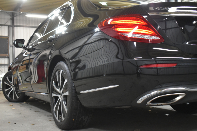 メルセデスベンツ Eクラス E450 4ﾏﾁｯｸ EXCLUSIVE ｴｸｽｸﾙｰｼﾌﾞPKG ﾚｰﾀﾞｰｾｰﾌﾃｨP 367馬力 V6 4WD ﾊﾟﾉﾗﾏｻﾝﾙｰﾌ ﾋｰﾀｰｸｰﾗｰ茶革 ﾃﾞｨｽﾄﾛ BSM Lﾁｪﾝｼﾞ 専用18AW ｷｰﾚｽGO PTS ﾌｯﾄﾄﾗﾝｸ ﾌﾞﾙﾒｽﾀｰS 地ﾃﾞｼﾞﾅﾋﾞ 360ｶﾒﾗ 2年保証