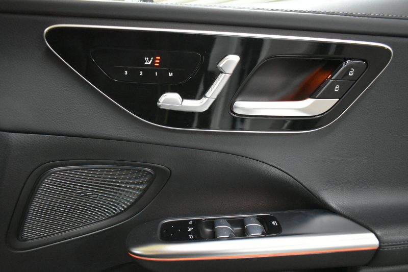 メルセデスベンツ Cクラス C220dﾜｺﾞﾝ AVG ISG搭載ﾓﾃﾞﾙ AMGﾗｲﾝP ﾚｻﾞｰｴｸｽｸﾙｰｼﾌﾞP ﾍﾞｰｼｯｸP ﾚｰﾀﾞｰｾｰﾌﾃｨP 1ｵｰﾅｰ ﾊﾟﾉﾗﾏｻﾝﾙｰﾌ 革 MBUXARﾅﾋﾞTV HUD AMGｴｱﾛ18AW ﾃﾞｨｽﾄﾛﾆｯｸ ﾌﾞﾗｲﾝﾄﾞS 360ｶﾒﾗ ｵｰﾄﾃｰﾙｹﾞｰﾄ 2年保証