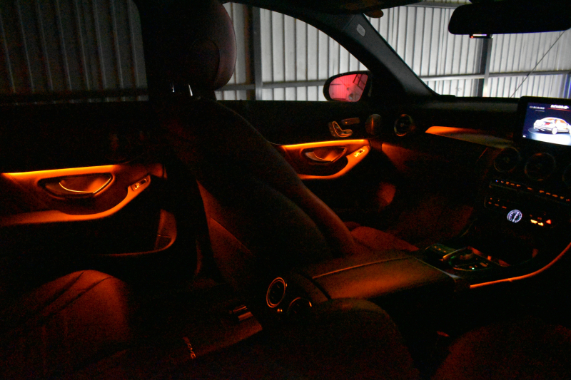 メルセデスベンツ Cクラス C250ｽﾎﾟｰﾂ ﾚｻﾞｰｴｸｽｸﾙｰｼﾌﾞ ﾚｰﾀﾞｰｾｰﾌﾃｨP ﾌﾞﾙﾒｽﾀｰS 1ｵｰﾅｰﾋｰﾀｰ付赤本革ｼｰﾄ ｷｰﾚｽGO ﾃﾞｨｽﾄﾛﾆｯｸ ﾌﾞﾗｲﾝﾄﾞｽﾎﾟｯﾄ LｷｰﾌﾟHUD AMGｴｱﾛ19AW 地ﾃﾞｼﾞBｶﾒﾗ PTS 2年保証