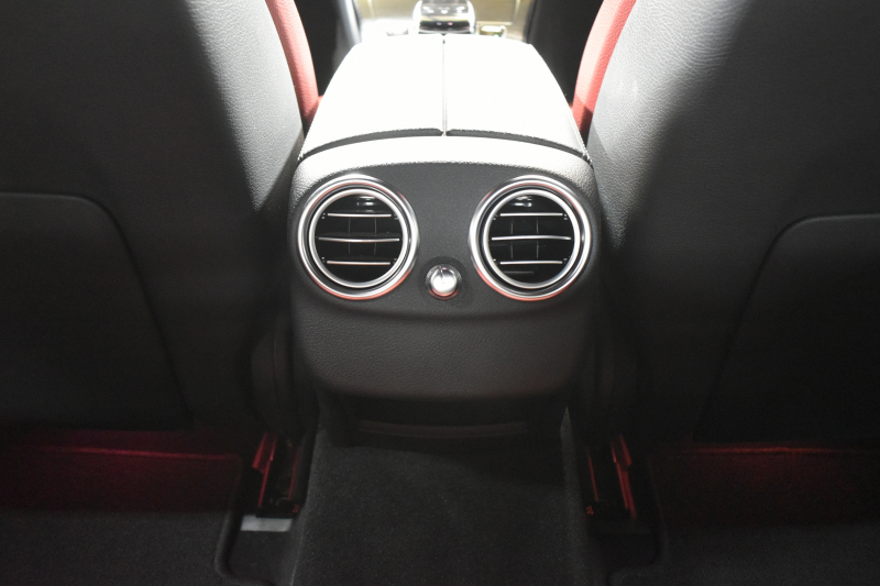 メルセデスベンツ Cクラス C250ｽﾎﾟｰﾂ ﾚｻﾞｰｴｸｽｸﾙｰｼﾌﾞ ﾚｰﾀﾞｰｾｰﾌﾃｨP ﾌﾞﾙﾒｽﾀｰS 1ｵｰﾅｰﾋｰﾀｰ付赤本革ｼｰﾄ ｷｰﾚｽGO ﾃﾞｨｽﾄﾛﾆｯｸ ﾌﾞﾗｲﾝﾄﾞｽﾎﾟｯﾄ LｷｰﾌﾟHUD AMGｴｱﾛ19AW 地ﾃﾞｼﾞBｶﾒﾗ PTS 2年保証