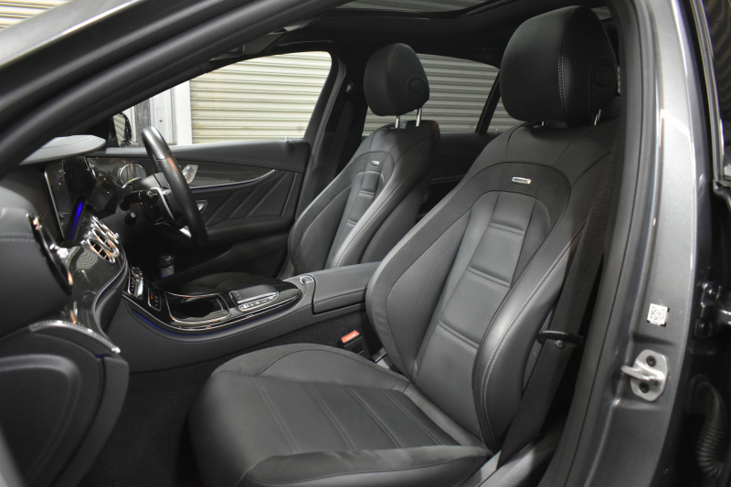 AMG Eクラス E53 4ﾏﾁｯｸ+ ｴｸｽｸﾙｰｼﾌﾞ ﾚｰﾀﾞｰｾｰﾌﾃｨP 後期型 1ｵｰﾅｰ車両 3.0ﾘｯﾀｰ/435馬力 9速AT 4WD ﾊﾟﾉﾗﾏｻﾝﾙｰﾌ ﾋｰﾀｰｸｰﾗｰ黒革 ﾃﾞｨｽﾄﾛ BSM Lﾁｪﾝｼﾞ AMGｴｱﾛ20AW ｷｰﾚｽGO PTS ﾌﾞﾙﾒｽﾀｰ HUD ﾌｯﾄｹﾞｰﾄ LEDﾍｯﾄﾞﾗｲﾄ 地ﾃﾞｼﾞﾅﾋﾞ 360ｶﾒﾗ 2年保証