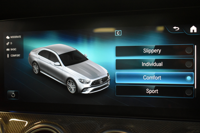 AMG Eクラス E53 4ﾏﾁｯｸ+ ｴｸｽｸﾙｰｼﾌﾞ ﾚｰﾀﾞｰｾｰﾌﾃｨP 後期型 1ｵｰﾅｰ車両 3.0ﾘｯﾀｰ/435馬力 9速AT 4WD ﾊﾟﾉﾗﾏｻﾝﾙｰﾌ ﾋｰﾀｰｸｰﾗｰ黒革 ﾃﾞｨｽﾄﾛ BSM Lﾁｪﾝｼﾞ AMGｴｱﾛ20AW ｷｰﾚｽGO PTS ﾌﾞﾙﾒｽﾀｰ HUD ﾌｯﾄｹﾞｰﾄ LEDﾍｯﾄﾞﾗｲﾄ 地ﾃﾞｼﾞﾅﾋﾞ 360ｶﾒﾗ 2年保証