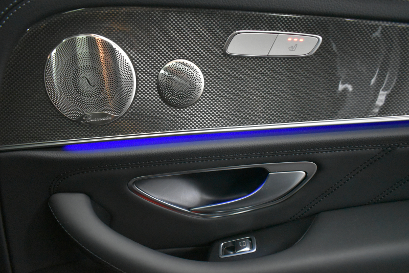 AMG Eクラス E53 4ﾏﾁｯｸ+ ｴｸｽｸﾙｰｼﾌﾞ ﾚｰﾀﾞｰｾｰﾌﾃｨP 後期型 1ｵｰﾅｰ車両 3.0ﾘｯﾀｰ/435馬力 9速AT 4WD ﾊﾟﾉﾗﾏｻﾝﾙｰﾌ ﾋｰﾀｰｸｰﾗｰ黒革 ﾃﾞｨｽﾄﾛ BSM Lﾁｪﾝｼﾞ AMGｴｱﾛ20AW ｷｰﾚｽGO PTS ﾌﾞﾙﾒｽﾀｰ HUD ﾌｯﾄｹﾞｰﾄ LEDﾍｯﾄﾞﾗｲﾄ 地ﾃﾞｼﾞﾅﾋﾞ 360ｶﾒﾗ 2年保証