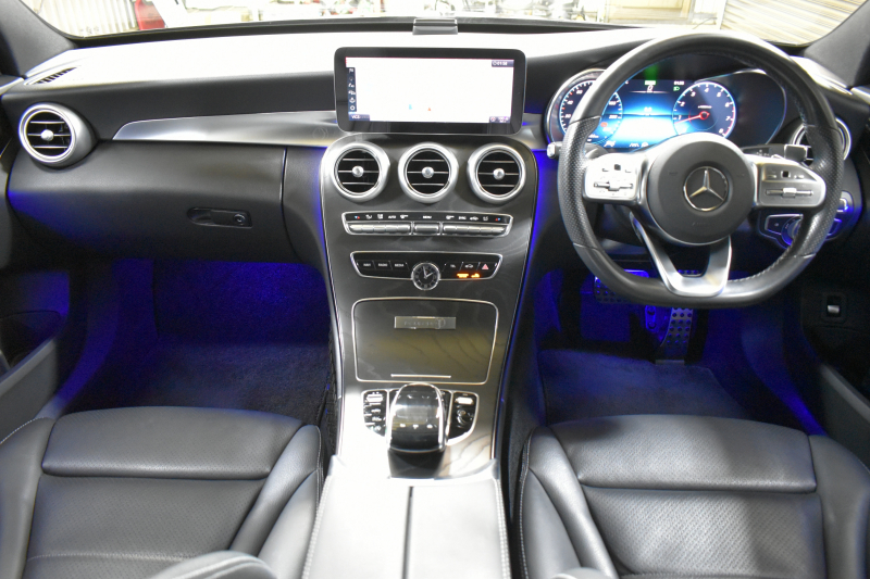 メルセデスベンツ Cクラス C200 ﾛｰﾚｳｽED ｽﾎﾟｰﾂﾌﾟﾗｽP ﾚｰﾀﾞｰｾｰﾌﾃｨP 後期 革 HUD 液晶ﾒｰﾀｰ ﾌｯﾄﾄﾗﾝｸ AMGｴｱﾛ18AW ﾃﾞｨｽﾄﾛ ﾌﾞﾗｲﾝﾄﾞS ﾚｰﾝK ﾅﾋﾞTV  ﾊﾞｯｸｶﾒﾗ ｷｰﾚｽｺﾞｰ 2年保証