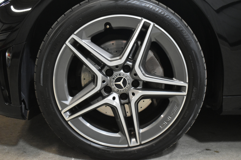 メルセデスベンツ Cクラス C200 ﾛｰﾚｳｽED ｽﾎﾟｰﾂﾌﾟﾗｽP ﾚｰﾀﾞｰｾｰﾌﾃｨP 後期 革 HUD 液晶ﾒｰﾀｰ ﾌｯﾄﾄﾗﾝｸ AMGｴｱﾛ18AW ﾃﾞｨｽﾄﾛ ﾌﾞﾗｲﾝﾄﾞS ﾚｰﾝK ﾅﾋﾞTV  ﾊﾞｯｸｶﾒﾗ ｷｰﾚｽｺﾞｰ 2年保証