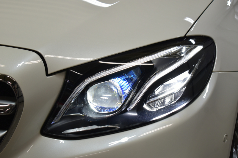 メルセデスベンツ Eクラス E200ﾜｺﾞﾝ AVG BSG搭載 AMGﾗｲﾝ ｴｸｽｸﾙｰｼﾌﾞP ﾚｰﾀﾞｰｾｰﾌﾃｨP 中期型 ﾊﾟﾉﾗﾏｻﾝﾙｰﾌ 革 AMGｴｱﾛ19AW ﾌﾞﾙﾒｽﾀｰS ﾍｯﾄﾞｱｯﾌﾟD ｴｱﾊﾞﾗﾝｽP ﾅﾋﾞTV 360ｶﾒﾗ ﾌｯﾄｹﾞｰﾄ ﾃﾞｨｽﾄﾛﾆｯｸ ﾌﾞﾗｲﾝﾄﾞS 2年保証