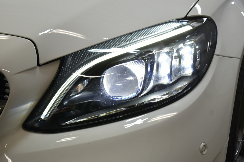 メルセデスベンツ Cクラス C200 ﾛｰﾚｳｽED ｽﾎﾟｰﾂﾌﾟﾗｽP ﾚｰﾀﾞｰｾｰﾌﾃｨP 後期 革 ﾍｯﾄﾞｱｯﾌﾟD 液晶ﾒｰﾀｰ ﾌｯﾄﾄﾗﾝｸ ﾜｲﾔﾚｽﾁｬｰｼﾞ ｴｱｻｽ AMGｴｱﾛ18AW ﾃﾞｨｽﾄﾛﾆｯｸ ﾌﾞﾗｲﾝﾄﾞｽﾎﾟｯﾄ ﾚｰﾝｷｰﾌﾟ ﾅﾋﾞTV ﾊﾞｯｸｶﾒﾗ ｷｰﾚｽｺﾞｰ 2年保証