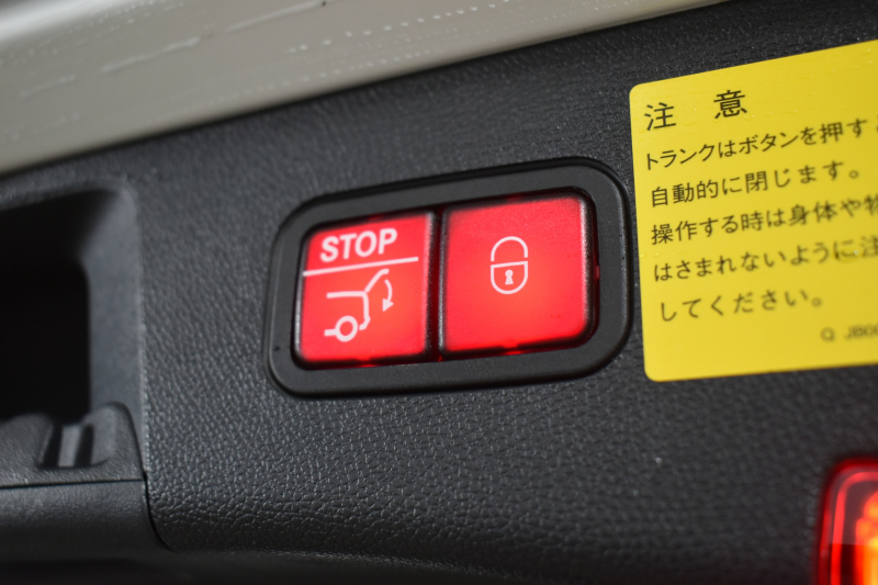 メルセデスベンツ Eクラス E250ﾜｺﾞﾝ AVG AMGｽﾎﾟｰﾂP ﾚｰﾀﾞｰｾｰﾌﾃｨP 後期 ﾊﾟﾉﾗﾏｻﾝﾙｰﾌ 革 AMGｴｱﾛ18AW ﾃﾞｨｽﾄﾛﾆｯｸ ﾌﾞﾗｲﾝﾄﾞｽﾎﾟｯﾄ ﾚｰﾝｷｰﾌﾟ ｱﾝﾋﾞｴﾝﾄﾗｲﾄ LEDﾍｯﾄﾞﾗｲﾄ ﾅﾋﾞTV ﾊﾞｯｸｶﾒﾗ ｷｰﾚｽｺﾞｰ ｵｰﾄﾃｰﾙｹﾞｰﾄ 2年保証