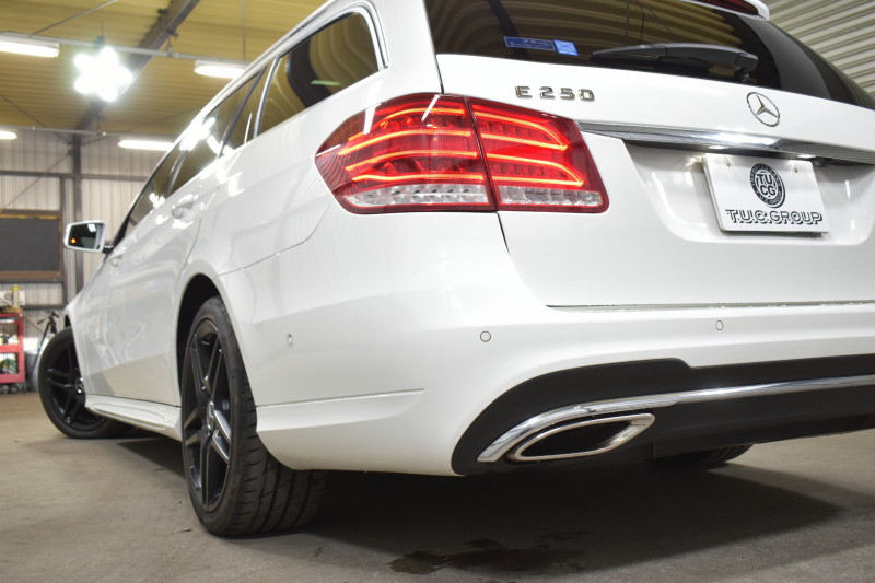 メルセデスベンツ Eクラス E250ﾜｺﾞﾝ AVG AMGｽﾎﾟｰﾂP ﾚｰﾀﾞｰｾｰﾌﾃｨP 後期 ﾊﾟﾉﾗﾏｻﾝﾙｰﾌ 革 AMGｴｱﾛ18AW ﾃﾞｨｽﾄﾛﾆｯｸ ﾌﾞﾗｲﾝﾄﾞｽﾎﾟｯﾄ ﾚｰﾝｷｰﾌﾟ ｱﾝﾋﾞｴﾝﾄﾗｲﾄ LEDﾍｯﾄﾞﾗｲﾄ ﾅﾋﾞTV ﾊﾞｯｸｶﾒﾗ ｷｰﾚｽｺﾞｰ ｵｰﾄﾃｰﾙｹﾞｰﾄ 2年保証