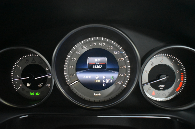 メルセデスベンツ Eクラス E250ﾜｺﾞﾝ AVG AMGｽﾎﾟｰﾂP ﾚｰﾀﾞｰｾｰﾌﾃｨP 後期 ﾊﾟﾉﾗﾏｻﾝﾙｰﾌ 革 AMGｴｱﾛ18AW ﾃﾞｨｽﾄﾛﾆｯｸ ﾌﾞﾗｲﾝﾄﾞｽﾎﾟｯﾄ ﾚｰﾝｷｰﾌﾟ ｱﾝﾋﾞｴﾝﾄﾗｲﾄ LEDﾍｯﾄﾞﾗｲﾄ ﾅﾋﾞTV ﾊﾞｯｸｶﾒﾗ ｷｰﾚｽｺﾞｰ ｵｰﾄﾃｰﾙｹﾞｰﾄ 2年保証