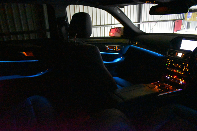 メルセデスベンツ Eクラス E250ﾜｺﾞﾝ AVG AMGｽﾎﾟｰﾂP ﾚｰﾀﾞｰｾｰﾌﾃｨP 後期 ﾊﾟﾉﾗﾏｻﾝﾙｰﾌ 革 AMGｴｱﾛ18AW ﾃﾞｨｽﾄﾛﾆｯｸ ﾌﾞﾗｲﾝﾄﾞｽﾎﾟｯﾄ ﾚｰﾝｷｰﾌﾟ ｱﾝﾋﾞｴﾝﾄﾗｲﾄ LEDﾍｯﾄﾞﾗｲﾄ ﾅﾋﾞTV ﾊﾞｯｸｶﾒﾗ ｷｰﾚｽｺﾞｰ ｵｰﾄﾃｰﾙｹﾞｰﾄ 2年保証