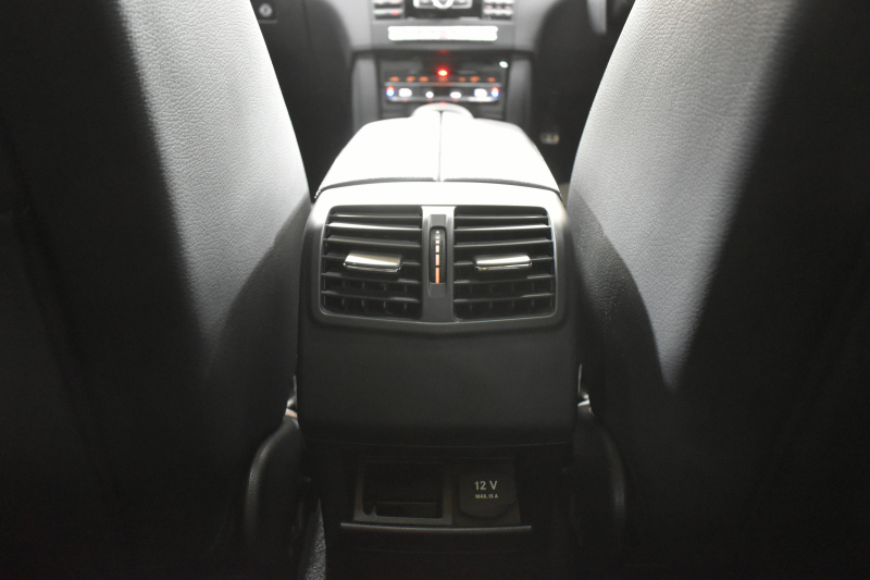 メルセデスベンツ Eクラス E250ﾜｺﾞﾝ AVG AMGｽﾎﾟｰﾂP ﾚｰﾀﾞｰｾｰﾌﾃｨP 後期 ﾊﾟﾉﾗﾏｻﾝﾙｰﾌ 革 AMGｴｱﾛ18AW ﾃﾞｨｽﾄﾛﾆｯｸ ﾌﾞﾗｲﾝﾄﾞｽﾎﾟｯﾄ ﾚｰﾝｷｰﾌﾟ ｱﾝﾋﾞｴﾝﾄﾗｲﾄ LEDﾍｯﾄﾞﾗｲﾄ ﾅﾋﾞTV ﾊﾞｯｸｶﾒﾗ ｷｰﾚｽｺﾞｰ ｵｰﾄﾃｰﾙｹﾞｰﾄ 2年保証