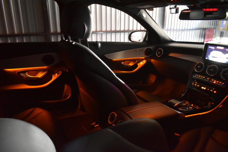 メルセデスベンツ Cクラス C180ﾜｺﾞﾝ ﾛｰﾚｳｽED ﾚｰﾀﾞｰｾｰﾌﾃｨP AMGﾗｲﾝ 特別仕様車 ﾊﾟﾉﾗﾏｻﾝﾙｰﾌ 革 AMGｴｱﾛ18AW ﾃﾞｨｽﾄﾛﾆｯｸ ﾌﾞﾗｲﾝﾄﾞｽﾎﾟｯﾄ ﾚｰﾝｷｰﾌﾟ ﾊﾟｰｷﾝｸﾞﾊﾟｲﾛｯﾄ ﾊﾟｰｸﾄﾛﾆｯｸ ｷｰﾚｽｺﾞｰ ﾅﾋﾞTV Bｶﾒﾗ ｵｰﾄﾃｰﾙｹﾞｰﾄ 2年保証