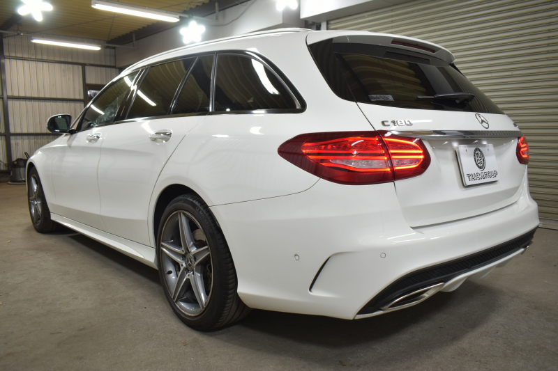 メルセデスベンツ Cクラス C180ﾜｺﾞﾝ ﾛｰﾚｳｽED ﾚｰﾀﾞｰｾｰﾌﾃｨP AMGﾗｲﾝ 特別仕様車 ﾊﾟﾉﾗﾏｻﾝﾙｰﾌ 革 AMGｴｱﾛ18AW ﾃﾞｨｽﾄﾛﾆｯｸ ﾌﾞﾗｲﾝﾄﾞｽﾎﾟｯﾄ ﾚｰﾝｷｰﾌﾟ ﾊﾟｰｷﾝｸﾞﾊﾟｲﾛｯﾄ ﾊﾟｰｸﾄﾛﾆｯｸ ｷｰﾚｽｺﾞｰ ﾅﾋﾞTV Bｶﾒﾗ ｵｰﾄﾃｰﾙｹﾞｰﾄ 2年保証