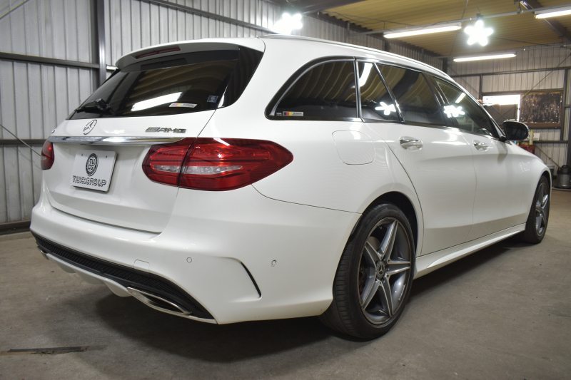 メルセデスベンツ Cクラス C180ﾜｺﾞﾝ ﾛｰﾚｳｽED ﾚｰﾀﾞｰｾｰﾌﾃｨP AMGﾗｲﾝ 特別仕様車 ﾊﾟﾉﾗﾏｻﾝﾙｰﾌ 革 AMGｴｱﾛ18AW ﾃﾞｨｽﾄﾛﾆｯｸ ﾌﾞﾗｲﾝﾄﾞｽﾎﾟｯﾄ ﾚｰﾝｷｰﾌﾟ ﾊﾟｰｷﾝｸﾞﾊﾟｲﾛｯﾄ ﾊﾟｰｸﾄﾛﾆｯｸ ｷｰﾚｽｺﾞｰ ﾅﾋﾞTV Bｶﾒﾗ ｵｰﾄﾃｰﾙｹﾞｰﾄ 2年保証