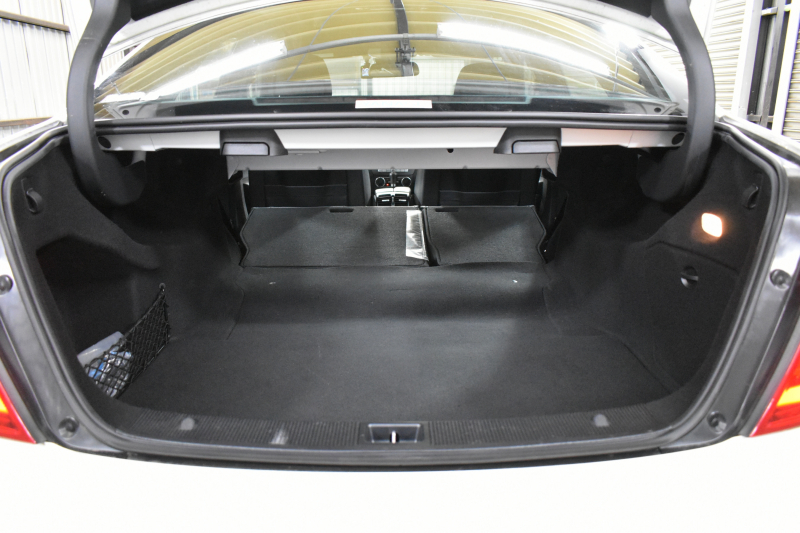 メルセデスベンツ Cクラス C200 ﾌﾞﾙｰｴﾌｨｼｪﾝｼｰ ｱﾊﾞﾝｷﾞｬﾙﾄﾞ ﾚｰﾀﾞｰｾｰﾌﾃｨP AMGｽﾀｲﾘﾝｸﾞP ｱﾄﾞﾊﾞﾝｽﾄﾗｲﾄP 後期 AMGｴｱﾛ17AW  ﾃﾞｨｽﾄﾛﾆｯｸ ﾌﾞﾗｲﾝﾄﾞｽﾎﾟｯﾄ ﾚｰﾝｷｰﾌﾟ ﾅﾋﾞTV ﾊﾞｯｸｶﾒﾗ 2年保証