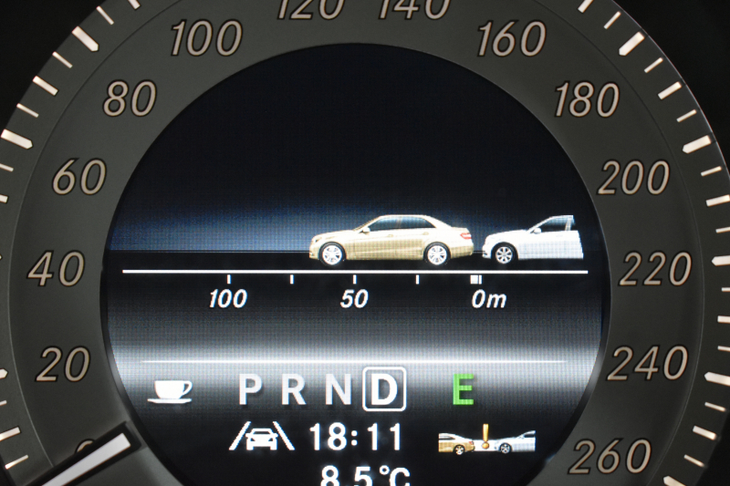 メルセデスベンツ Cクラス C200 ﾌﾞﾙｰｴﾌｨｼｪﾝｼｰ ｱﾊﾞﾝｷﾞｬﾙﾄﾞ ﾚｰﾀﾞｰｾｰﾌﾃｨP AMGｽﾀｲﾘﾝｸﾞP ｱﾄﾞﾊﾞﾝｽﾄﾗｲﾄP 後期 AMGｴｱﾛ17AW  ﾃﾞｨｽﾄﾛﾆｯｸ ﾌﾞﾗｲﾝﾄﾞｽﾎﾟｯﾄ ﾚｰﾝｷｰﾌﾟ ﾅﾋﾞTV ﾊﾞｯｸｶﾒﾗ 2年保証