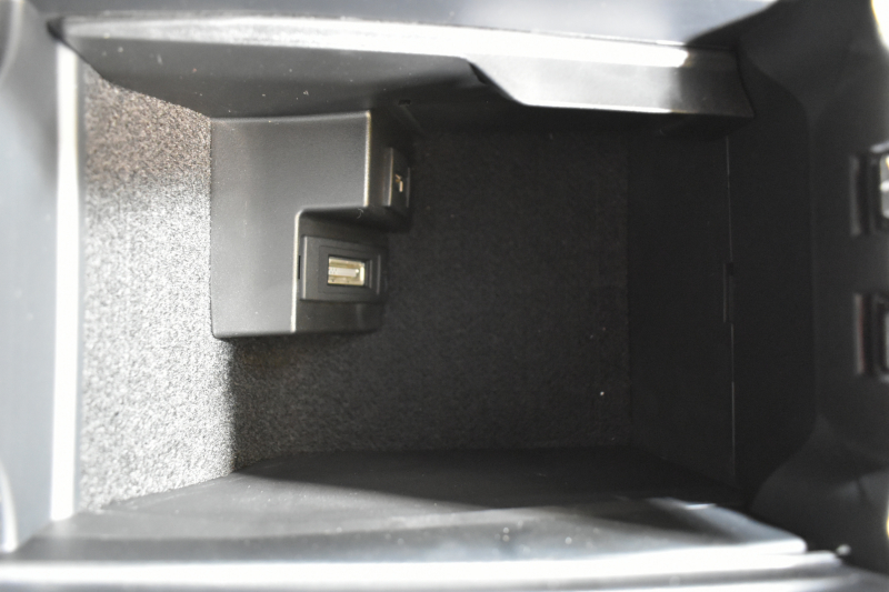 メルセデスベンツ Cクラス C200 ﾌﾞﾙｰｴﾌｨｼｪﾝｼｰ ｱﾊﾞﾝｷﾞｬﾙﾄﾞ ﾚｰﾀﾞｰｾｰﾌﾃｨP AMGｽﾀｲﾘﾝｸﾞP ｱﾄﾞﾊﾞﾝｽﾄﾗｲﾄP 後期 AMGｴｱﾛ17AW  ﾃﾞｨｽﾄﾛﾆｯｸ ﾌﾞﾗｲﾝﾄﾞｽﾎﾟｯﾄ ﾚｰﾝｷｰﾌﾟ ﾅﾋﾞTV ﾊﾞｯｸｶﾒﾗ 2年保証