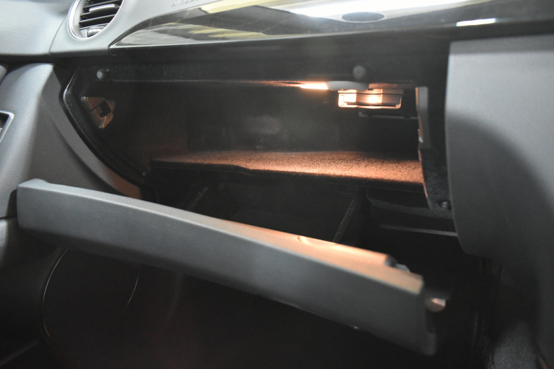 メルセデスベンツ Cクラス C200 ﾌﾞﾙｰｴﾌｨｼｪﾝｼｰ ｱﾊﾞﾝｷﾞｬﾙﾄﾞ ﾚｰﾀﾞｰｾｰﾌﾃｨP AMGｽﾀｲﾘﾝｸﾞP ｱﾄﾞﾊﾞﾝｽﾄﾗｲﾄP 後期 AMGｴｱﾛ17AW  ﾃﾞｨｽﾄﾛﾆｯｸ ﾌﾞﾗｲﾝﾄﾞｽﾎﾟｯﾄ ﾚｰﾝｷｰﾌﾟ ﾅﾋﾞTV ﾊﾞｯｸｶﾒﾗ 2年保証