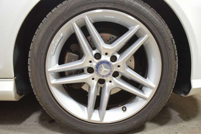 メルセデスベンツ Cクラス C200 ﾌﾞﾙｰｴﾌｨｼｪﾝｼｰ ｱﾊﾞﾝｷﾞｬﾙﾄﾞ ﾚｰﾀﾞｰｾｰﾌﾃｨP AMGｽﾀｲﾘﾝｸﾞP ｱﾄﾞﾊﾞﾝｽﾄﾗｲﾄP 後期 AMGｴｱﾛ17AW  ﾃﾞｨｽﾄﾛﾆｯｸ ﾌﾞﾗｲﾝﾄﾞｽﾎﾟｯﾄ ﾚｰﾝｷｰﾌﾟ ﾅﾋﾞTV ﾊﾞｯｸｶﾒﾗ 2年保証