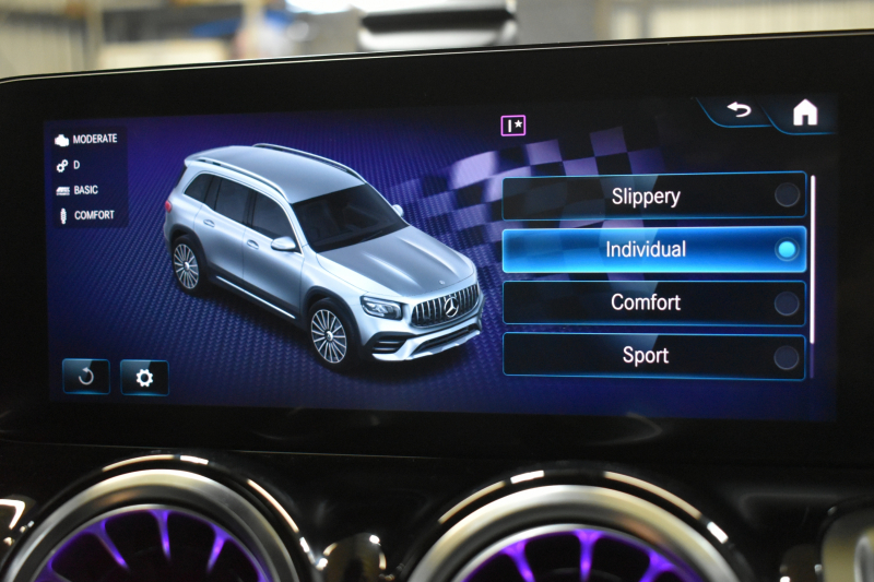 AMG GLB MercedesAMG GLB35 4ﾏﾁｯｸ AMGｱﾄﾞﾊﾞﾝｽﾄﾞ＆ﾊﾟﾌｫｰﾏﾝｽP ﾚｰﾀﾞｰｾｰﾌﾃｨP  ﾊﾟﾉﾗﾏｻﾝﾙｰﾌ ﾋｰﾀｰ灰/黒革 対話式ﾅﾋﾞ ﾃﾞｨｽﾄﾛﾆｯｸ ﾌﾞﾗｲﾝﾄﾞｽﾎﾟｯﾄ ﾚｰﾝｷｰﾌﾟ AMGｴｱﾛ19AW ｷｰﾚｽGO PTS ﾍｯﾄﾞｱｯﾌﾟD  地ﾃﾞｼﾞﾅﾋﾞ 360ｶﾒﾗ