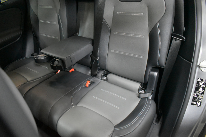 AMG GLB MercedesAMG GLB35 4ﾏﾁｯｸ AMGｱﾄﾞﾊﾞﾝｽﾄﾞ＆ﾊﾟﾌｫｰﾏﾝｽP ﾚｰﾀﾞｰｾｰﾌﾃｨP  ﾊﾟﾉﾗﾏｻﾝﾙｰﾌ ﾋｰﾀｰ灰/黒革 対話式ﾅﾋﾞ ﾃﾞｨｽﾄﾛﾆｯｸ ﾌﾞﾗｲﾝﾄﾞｽﾎﾟｯﾄ ﾚｰﾝｷｰﾌﾟ AMGｴｱﾛ19AW ｷｰﾚｽGO PTS ﾍｯﾄﾞｱｯﾌﾟD  地ﾃﾞｼﾞﾅﾋﾞ 360ｶﾒﾗ