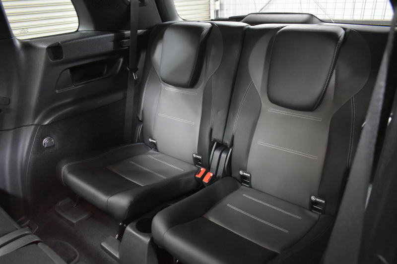 AMG GLB MercedesAMG GLB35 4ﾏﾁｯｸ AMGｱﾄﾞﾊﾞﾝｽﾄﾞ＆ﾊﾟﾌｫｰﾏﾝｽP ﾚｰﾀﾞｰｾｰﾌﾃｨP  ﾊﾟﾉﾗﾏｻﾝﾙｰﾌ ﾋｰﾀｰ灰/黒革 対話式ﾅﾋﾞ ﾃﾞｨｽﾄﾛﾆｯｸ ﾌﾞﾗｲﾝﾄﾞｽﾎﾟｯﾄ ﾚｰﾝｷｰﾌﾟ AMGｴｱﾛ19AW ｷｰﾚｽGO PTS ﾍｯﾄﾞｱｯﾌﾟD  地ﾃﾞｼﾞﾅﾋﾞ 360ｶﾒﾗ