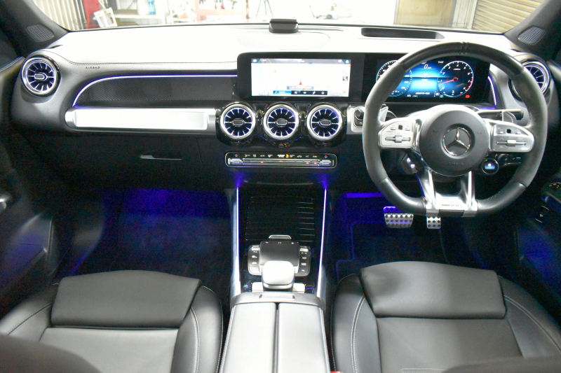 AMG GLB MercedesAMG GLB35 4ﾏﾁｯｸ AMGｱﾄﾞﾊﾞﾝｽﾄﾞ＆ﾊﾟﾌｫｰﾏﾝｽP ﾚｰﾀﾞｰｾｰﾌﾃｨP  ﾊﾟﾉﾗﾏｻﾝﾙｰﾌ ﾋｰﾀｰ灰/黒革 対話式ﾅﾋﾞ ﾃﾞｨｽﾄﾛﾆｯｸ ﾌﾞﾗｲﾝﾄﾞｽﾎﾟｯﾄ ﾚｰﾝｷｰﾌﾟ AMGｴｱﾛ19AW ｷｰﾚｽGO PTS ﾍｯﾄﾞｱｯﾌﾟD  地ﾃﾞｼﾞﾅﾋﾞ 360ｶﾒﾗ