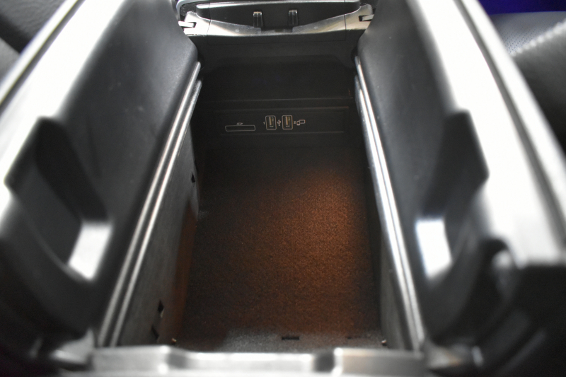 メルセデスベンツ Cクラス C200ﾜｺﾞﾝ AVG AMGﾗｲﾝ ﾚｰﾀﾞｰｾｰﾌﾃｨP 後期 AMGｴｱﾛ18AW ｴｱｻｽ 革 ﾃﾞｨｽﾄﾛﾆｯｸ ﾌﾞﾗｲﾝﾄﾞｽﾎﾟｯﾄ ﾚｰﾝｷｰﾌﾟ ﾅﾋﾞTV ﾊﾞｯｸｶﾒﾗ ｵｰﾄﾃｰﾙｹﾞｰﾄ ｷｰﾚｽｺﾞｰ 2年保証