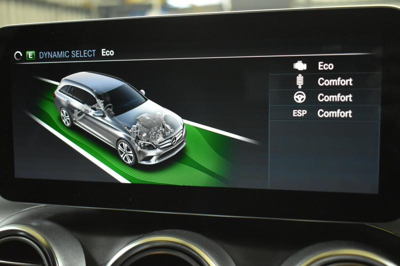 メルセデスベンツ Cクラス C200ﾜｺﾞﾝ AVG AMGﾗｲﾝ ﾚｰﾀﾞｰｾｰﾌﾃｨP 後期 AMGｴｱﾛ18AW ｴｱｻｽ 革 ﾃﾞｨｽﾄﾛﾆｯｸ ﾌﾞﾗｲﾝﾄﾞｽﾎﾟｯﾄ ﾚｰﾝｷｰﾌﾟ ﾅﾋﾞTV ﾊﾞｯｸｶﾒﾗ ｵｰﾄﾃｰﾙｹﾞｰﾄ ｷｰﾚｽｺﾞｰ 2年保証