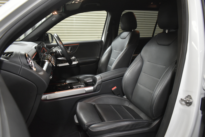 メルセデスベンツ GLB GLB250 4ﾏﾁｯｸ ｽﾎﾟｰﾂ AMGﾗｲﾝ ﾅﾋﾞｹﾞｰｼｮﾝP ﾅｲﾄP ﾚｰﾀﾞｰｾｰﾌﾃｨP 革 AMGｴｱﾛ20AW MBUXﾅﾋﾞTV 360ｶﾒﾗ ﾜｲﾔﾚｽﾁｬｰｼﾞ ﾌｯﾄｹﾞｰﾄ ﾃﾞｨｽﾄﾛ ﾌﾞﾗｲﾝﾄﾞS ﾚｰﾝｷｰﾌﾟ ｷｰﾚｽｺﾞｰ 3列ｼｰﾄ7人乗 2年保証