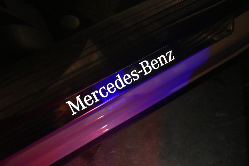 メルセデスベンツ GLB GLB250 4ﾏﾁｯｸ ｽﾎﾟｰﾂ AMGﾗｲﾝ ﾅﾋﾞｹﾞｰｼｮﾝP ﾅｲﾄP ﾚｰﾀﾞｰｾｰﾌﾃｨP 革 AMGｴｱﾛ20AW MBUXﾅﾋﾞTV 360ｶﾒﾗ ﾜｲﾔﾚｽﾁｬｰｼﾞ ﾌｯﾄｹﾞｰﾄ ﾃﾞｨｽﾄﾛ ﾌﾞﾗｲﾝﾄﾞS ﾚｰﾝｷｰﾌﾟ ｷｰﾚｽｺﾞｰ 3列ｼｰﾄ7人乗 2年保証