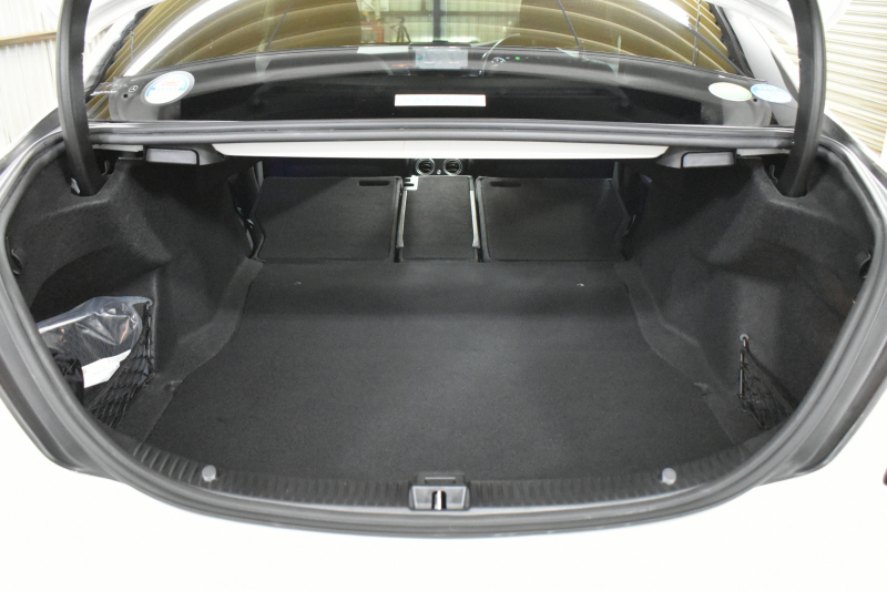 メルセデスベンツ Cクラス C200 AVG AMGﾗｲﾝ ﾚｻﾞｰｴｸｽｸﾙｰｼﾌﾞP ﾚｰﾀﾞｰｾｰﾌﾃｨP 後期 ﾊﾟﾉﾗﾏｻﾝﾙｰﾌ 革 ﾌﾞﾙﾒｽﾀｰS HUD ｴｱﾊﾞﾗﾝｽP 液晶ﾒｰﾀｰ ﾌｯﾄﾄﾗﾝｸ AMGｴｱﾛ18AW ﾃﾞｨｽﾄﾛ ﾌﾞﾗｲﾝﾄﾞS ﾚｰﾝｷｰﾌﾟ ﾅﾋﾞTV Bｶﾒﾗ ｷｰﾚｽｺﾞｰ 2年保証