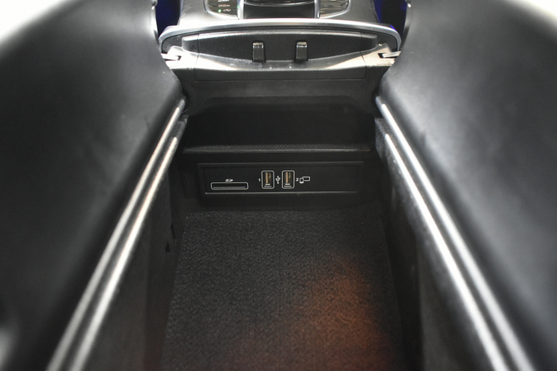 メルセデスベンツ Cクラス C200 AVG AMGﾗｲﾝ ﾚｻﾞｰｴｸｽｸﾙｰｼﾌﾞP ﾚｰﾀﾞｰｾｰﾌﾃｨP 後期 ﾊﾟﾉﾗﾏｻﾝﾙｰﾌ 革 ﾌﾞﾙﾒｽﾀｰS HUD ｴｱﾊﾞﾗﾝｽP 液晶ﾒｰﾀｰ ﾌｯﾄﾄﾗﾝｸ AMGｴｱﾛ18AW ﾃﾞｨｽﾄﾛ ﾌﾞﾗｲﾝﾄﾞS ﾚｰﾝｷｰﾌﾟ ﾅﾋﾞTV Bｶﾒﾗ ｷｰﾚｽｺﾞｰ 2年保証