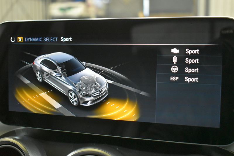 メルセデスベンツ Cクラス C200 AVG AMGﾗｲﾝ ﾚｻﾞｰｴｸｽｸﾙｰｼﾌﾞP ﾚｰﾀﾞｰｾｰﾌﾃｨP 後期 ﾊﾟﾉﾗﾏｻﾝﾙｰﾌ 革 ﾌﾞﾙﾒｽﾀｰS HUD ｴｱﾊﾞﾗﾝｽP 液晶ﾒｰﾀｰ ﾌｯﾄﾄﾗﾝｸ AMGｴｱﾛ18AW ﾃﾞｨｽﾄﾛ ﾌﾞﾗｲﾝﾄﾞS ﾚｰﾝｷｰﾌﾟ ﾅﾋﾞTV Bｶﾒﾗ ｷｰﾚｽｺﾞｰ 2年保証
