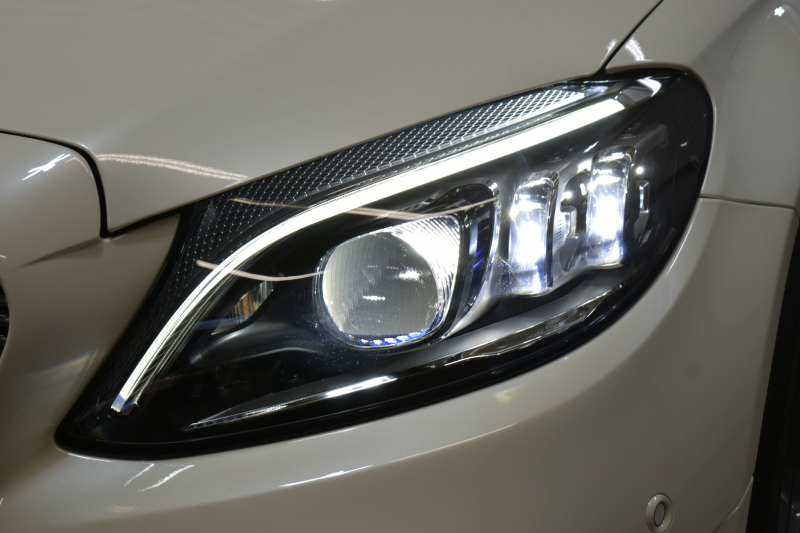 メルセデスベンツ Cクラス C200 AVG AMGﾗｲﾝ ﾚｻﾞｰｴｸｽｸﾙｰｼﾌﾞP ﾚｰﾀﾞｰｾｰﾌﾃｨP 後期 ﾊﾟﾉﾗﾏｻﾝﾙｰﾌ 革 ﾌﾞﾙﾒｽﾀｰS HUD ｴｱﾊﾞﾗﾝｽP 液晶ﾒｰﾀｰ ﾌｯﾄﾄﾗﾝｸ AMGｴｱﾛ18AW ﾃﾞｨｽﾄﾛ ﾌﾞﾗｲﾝﾄﾞS ﾚｰﾝｷｰﾌﾟ ﾅﾋﾞTV Bｶﾒﾗ ｷｰﾚｽｺﾞｰ 2年保証