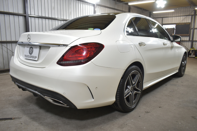 メルセデスベンツ Cクラス C200 AVG AMGﾗｲﾝ ﾚｻﾞｰｴｸｽｸﾙｰｼﾌﾞP ﾚｰﾀﾞｰｾｰﾌﾃｨP 後期 ﾊﾟﾉﾗﾏｻﾝﾙｰﾌ 革 ﾌﾞﾙﾒｽﾀｰS HUD ｴｱﾊﾞﾗﾝｽP 液晶ﾒｰﾀｰ ﾌｯﾄﾄﾗﾝｸ AMGｴｱﾛ18AW ﾃﾞｨｽﾄﾛ ﾌﾞﾗｲﾝﾄﾞS ﾚｰﾝｷｰﾌﾟ ﾅﾋﾞTV Bｶﾒﾗ ｷｰﾚｽｺﾞｰ 2年保証