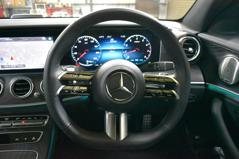 メルセデスベンツ Eクラス E200ﾜｺﾞﾝ ｽﾎﾟｰﾂ BSG搭載 ｴｸｽｸﾙｰｼﾌﾞP AMGﾗｲﾝｲﾝﾃﾘｱP ﾚｰﾀﾞｰｾｰﾌﾃｨP 後期型 ﾊﾟﾉﾗﾏｻﾝﾙｰﾌ 革 ﾌﾞﾙﾒｽﾀｰ HUD ｴｱﾊﾞﾗﾝｽP ﾊﾟﾜｰﾄﾗﾝｸ AMGｴｱﾛ19AW MBUXARﾅﾋﾞTV 360ｶﾒﾗ ﾜｲﾔﾚｽﾁｬｰｼﾞ ﾃﾞｨｽﾄﾛ ﾌﾞﾗｲﾝﾄﾞS ﾚｰﾝｷｰﾌﾟ 2年保証