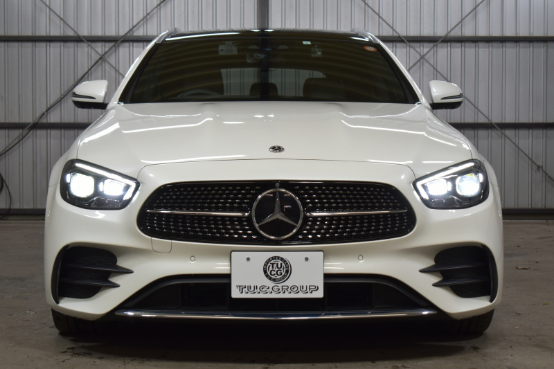 メルセデスベンツ Eクラス E200ﾜｺﾞﾝ ｽﾎﾟｰﾂ BSG搭載 ｴｸｽｸﾙｰｼﾌﾞP AMGﾗｲﾝｲﾝﾃﾘｱP ﾚｰﾀﾞｰｾｰﾌﾃｨP 後期型 ﾊﾟﾉﾗﾏｻﾝﾙｰﾌ 革 ﾌﾞﾙﾒｽﾀｰ HUD ｴｱﾊﾞﾗﾝｽP ﾊﾟﾜｰﾄﾗﾝｸ AMGｴｱﾛ19AW MBUXARﾅﾋﾞTV 360ｶﾒﾗ ﾜｲﾔﾚｽﾁｬｰｼﾞ ﾃﾞｨｽﾄﾛ ﾌﾞﾗｲﾝﾄﾞS ﾚｰﾝｷｰﾌﾟ 2年保証