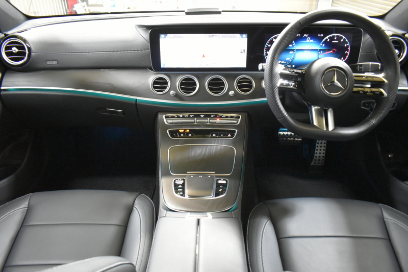 メルセデスベンツ Eクラス E200ﾜｺﾞﾝ ｽﾎﾟｰﾂ BSG搭載 ｴｸｽｸﾙｰｼﾌﾞP AMGﾗｲﾝｲﾝﾃﾘｱP ﾚｰﾀﾞｰｾｰﾌﾃｨP 後期型 ﾊﾟﾉﾗﾏｻﾝﾙｰﾌ 革 ﾌﾞﾙﾒｽﾀｰ HUD ｴｱﾊﾞﾗﾝｽP ﾊﾟﾜｰﾄﾗﾝｸ AMGｴｱﾛ19AW MBUXARﾅﾋﾞTV 360ｶﾒﾗ ﾜｲﾔﾚｽﾁｬｰｼﾞ ﾃﾞｨｽﾄﾛ ﾌﾞﾗｲﾝﾄﾞS ﾚｰﾝｷｰﾌﾟ 2年保証