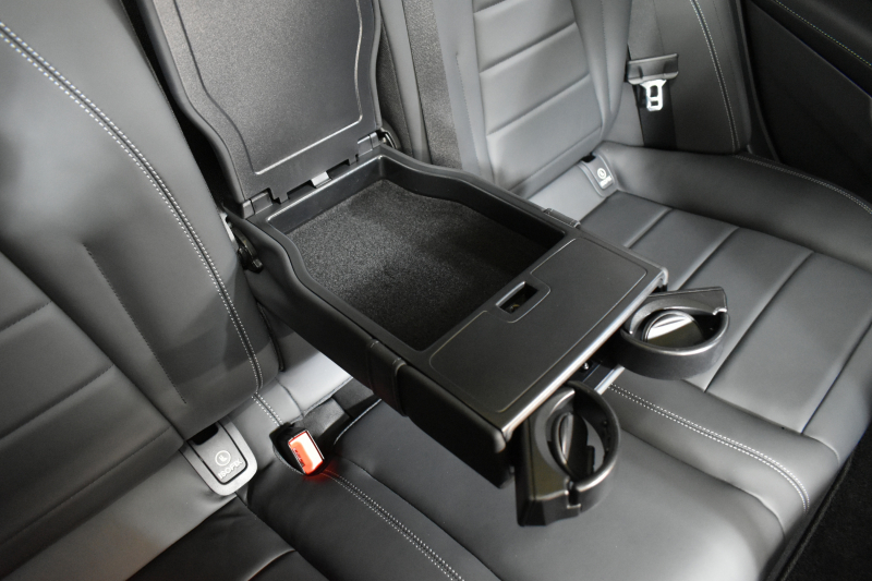 メルセデスベンツ Eクラス E200ﾜｺﾞﾝ ｽﾎﾟｰﾂ BSG搭載 ｴｸｽｸﾙｰｼﾌﾞP AMGﾗｲﾝｲﾝﾃﾘｱP ﾚｰﾀﾞｰｾｰﾌﾃｨP 後期型 ﾊﾟﾉﾗﾏｻﾝﾙｰﾌ 革 ﾌﾞﾙﾒｽﾀｰ HUD ｴｱﾊﾞﾗﾝｽP ﾊﾟﾜｰﾄﾗﾝｸ AMGｴｱﾛ19AW MBUXARﾅﾋﾞTV 360ｶﾒﾗ ﾜｲﾔﾚｽﾁｬｰｼﾞ ﾃﾞｨｽﾄﾛ ﾌﾞﾗｲﾝﾄﾞS ﾚｰﾝｷｰﾌﾟ 2年保証