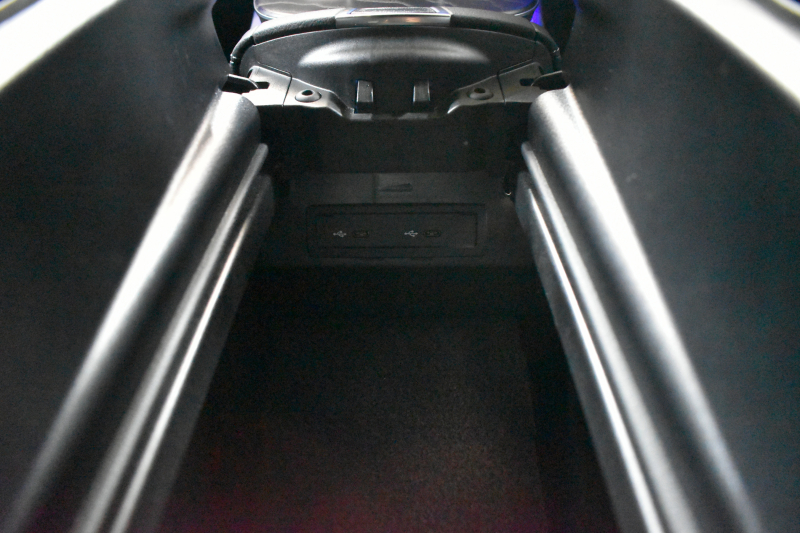 メルセデスベンツ Eクラス E220d ｽﾎﾟｰﾂ BSG搭載 ｴｸｽｸﾙｰｼﾌﾞP AMGﾗｲﾝｲﾝﾃﾘｱP ﾚｰﾀﾞｰｾｰﾌﾃｨP 後期型 革 ﾌﾞﾙﾒｽﾀｰ HUD ｴｱﾊﾞﾗﾝｽP ﾊﾟﾜｰﾄﾗﾝｸ AMGｴｱﾛ19AW MBUXARﾅﾋﾞTV 360ｶﾒﾗ ﾜｲﾔﾚｽﾁｬｰｼﾞ ﾃﾞｨｽﾄﾛ ﾌﾞﾗｲﾝﾄﾞS ﾚｰﾝｷｰﾌﾟ 2年保証