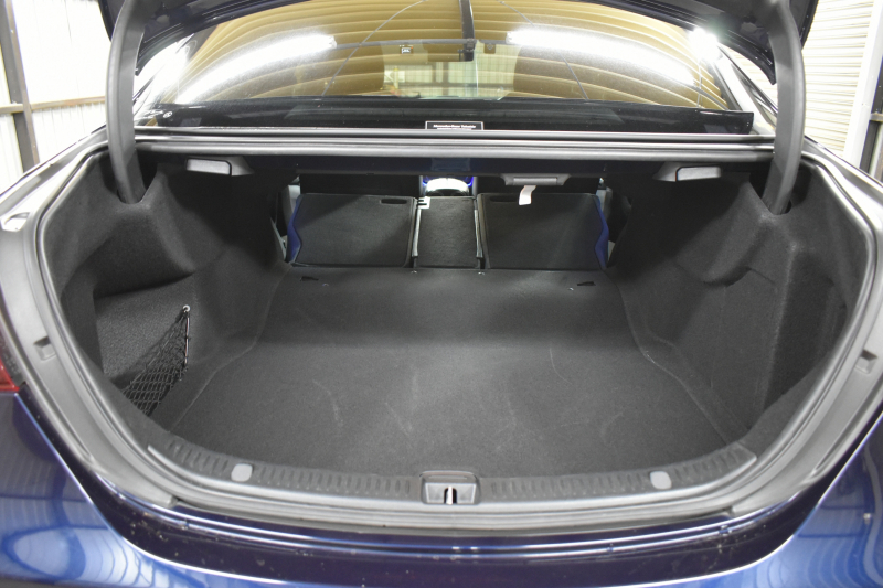 メルセデスベンツ Eクラス E220d ｽﾎﾟｰﾂ BSG搭載 ｴｸｽｸﾙｰｼﾌﾞP AMGﾗｲﾝｲﾝﾃﾘｱP ﾚｰﾀﾞｰｾｰﾌﾃｨP 後期型 革 ﾌﾞﾙﾒｽﾀｰ HUD ｴｱﾊﾞﾗﾝｽP ﾊﾟﾜｰﾄﾗﾝｸ AMGｴｱﾛ19AW MBUXARﾅﾋﾞTV 360ｶﾒﾗ ﾜｲﾔﾚｽﾁｬｰｼﾞ ﾃﾞｨｽﾄﾛ ﾌﾞﾗｲﾝﾄﾞS ﾚｰﾝｷｰﾌﾟ 2年保証